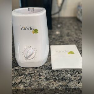 Kiinde Kozii White Bottle Warmer